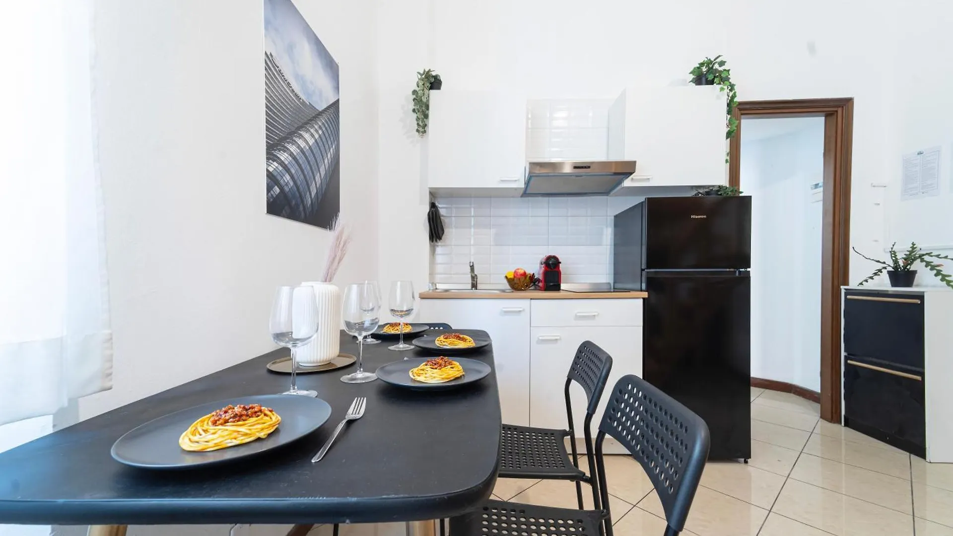 I Host Apartment - Pasteur 15-2 ミラノ イタリア
